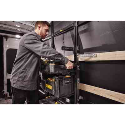 Ящик для інструментів DeWALT TOUGHSYSTEM 2.0 555х385х180 мм, з органайзером для дрібних д (DWST83293-1) Вінниця