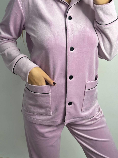 Костюм из плюшевого велюра на пуговицах с двумя карманами M Пудра Харьков - изображение 3
