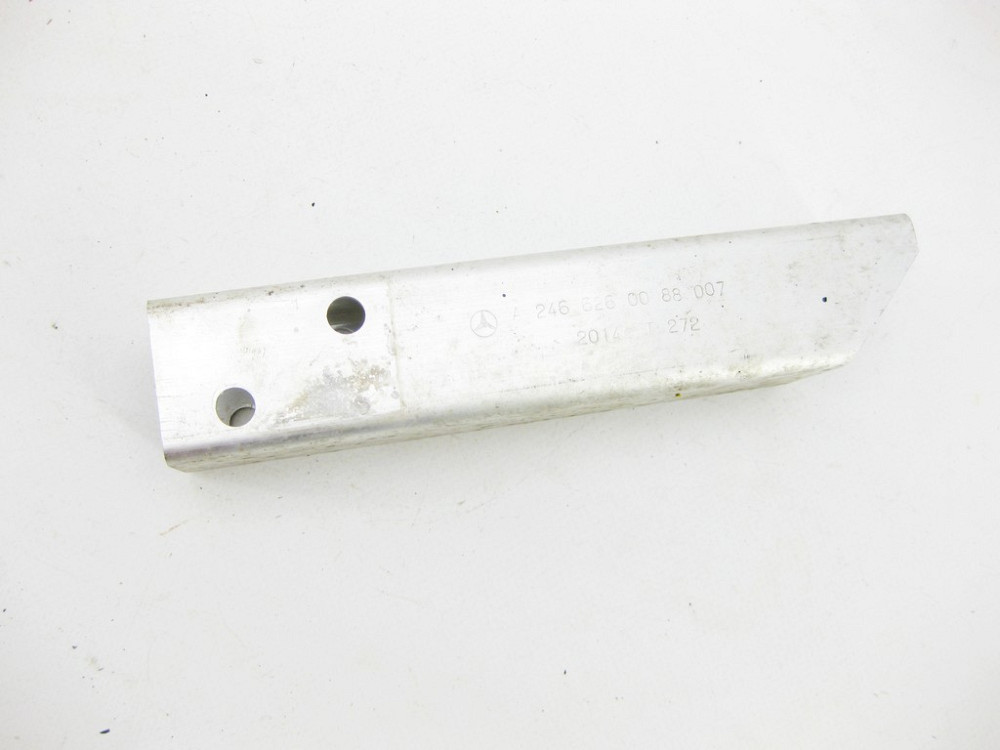 Mercedes-Benz  A2466260088 Бічний кронштейн опори радіаторів CLA Shooting Brake X117 CLA C117 GLA X156 A-class W176 B-class W242 B-class W246 Одесса - изображение 4