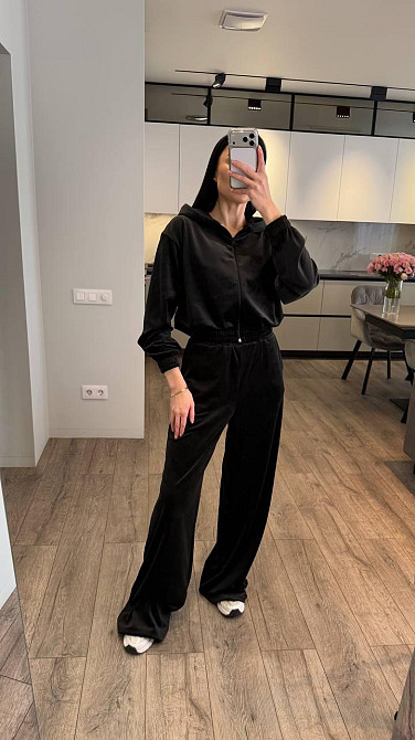 Жіночий стильний повсякденний костюм трійка велюр плюш Одеса - фото 3