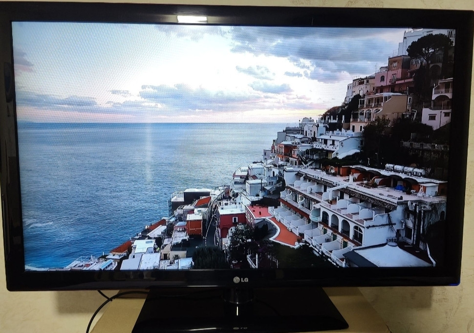 Телевізор LG 47" 1920x1080 Київ - фото 2