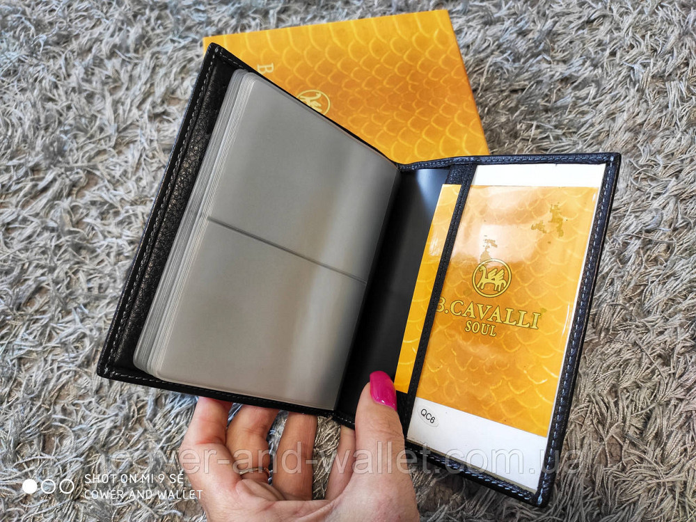 Велика містка шкіряна візитниця картхолдер чорного кольору B.Cavalli 4-465 Київ - фото 10