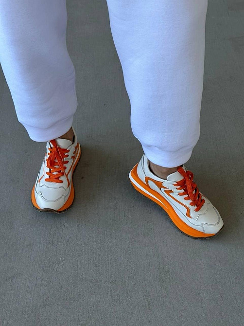 Molly Кроссовки женские MOLLY молочные/оранжевые натуральная кожа 38р.-24.5см. 39р.-25см. (5404 Коломия - фото 2