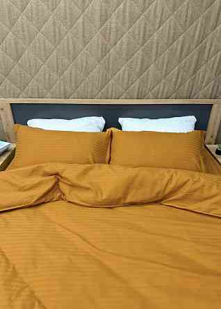 Комплект постільної білизни Страйп-сатин Двоспальний 180х220 з простирадлом на резинці Гірчичний (88-181) Київ