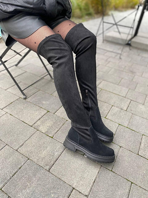 Ботфорти зимові жіночі з натуральної замші чорні на плоскій підошві, наповнювач хутро 88/1 р.41 Коломия - фото 2