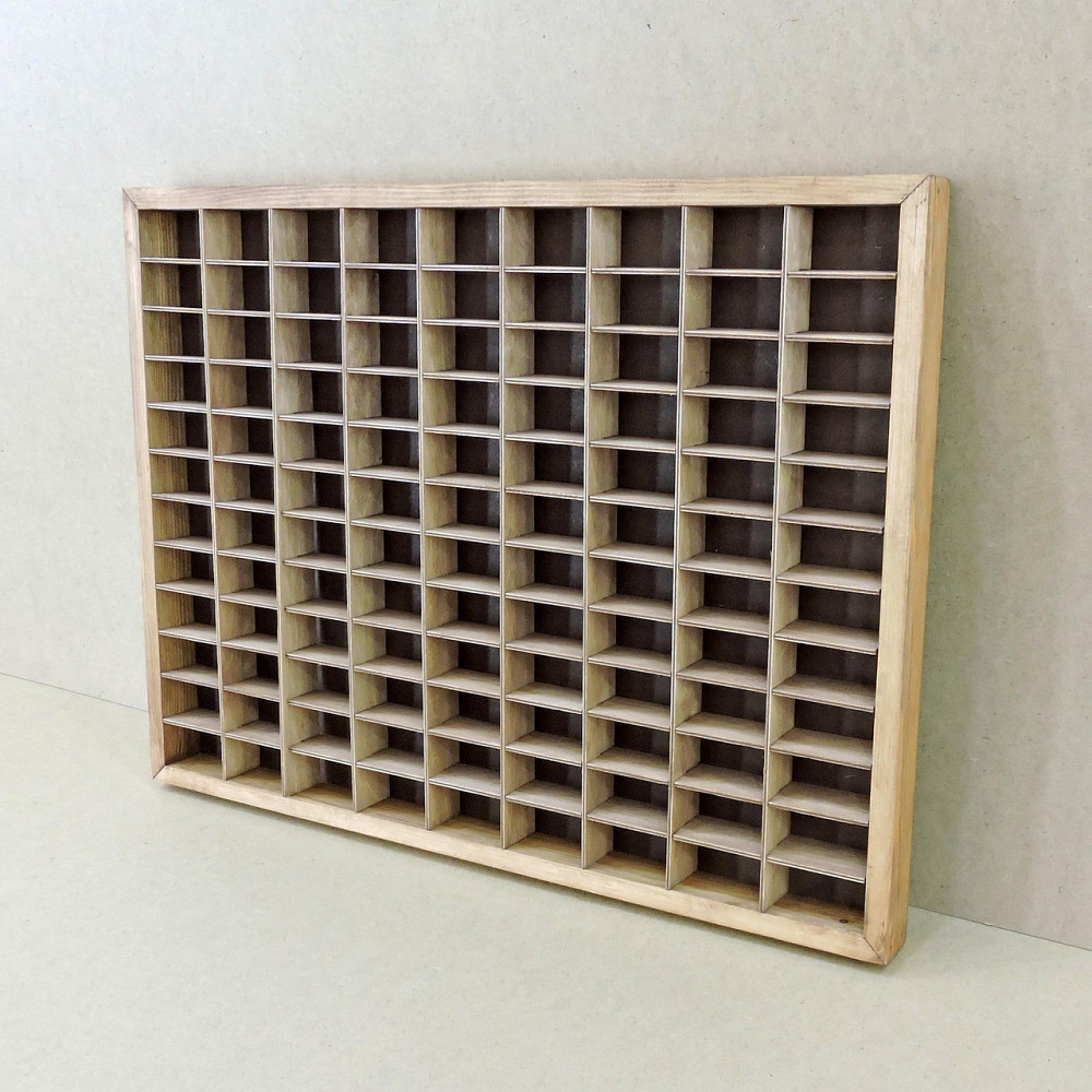 Стеллаж для игрушечных машинок 