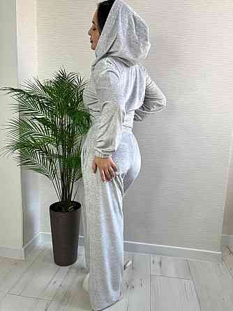Женский стильный прогулочный костюм двойка: кофта и штаны велюр-плюш. Серый, 42/46 Одесса