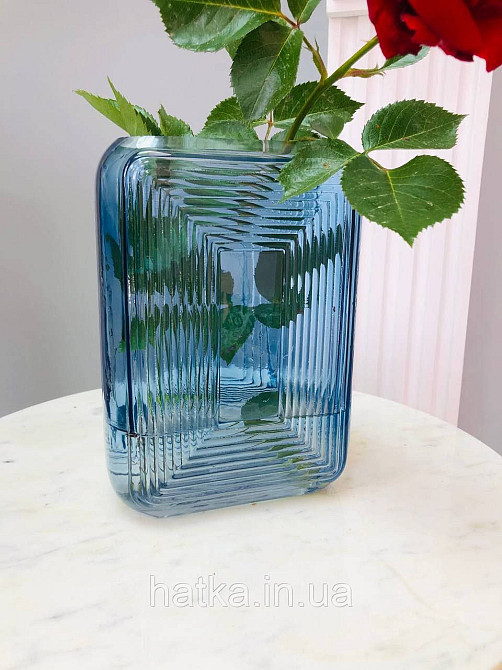 Ваза скляна 14*6,5*20 см "Марок" синє товсте скло Київ - фото 4