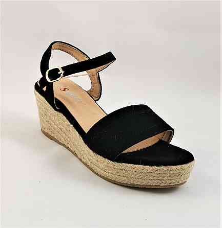 Жіночі Сандалі Босоніжки на Танкетці Платформа Чорні Літні (розміри: 37,38,39,40) — 32 Дніпро