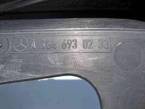 Mercedes-Benz  A1646930233 9051 Накладка отвору багажника ліва ML W164 Одеса
