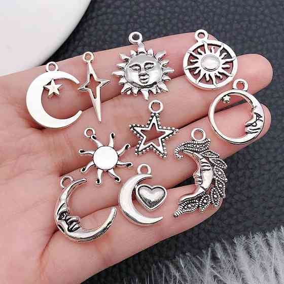 Набор металлических шармов 40 шт (звёзды, луна, солнце), бронза, подвески для украшений и декора Киев