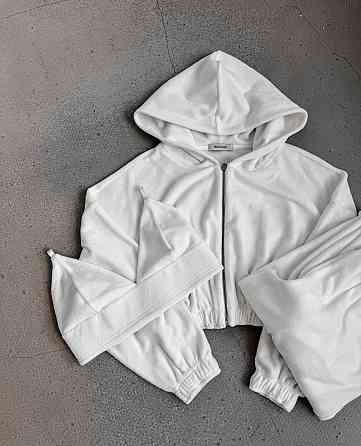 Женский стильный прогулочный костюм тройка турецкий велюр спорт Одесса