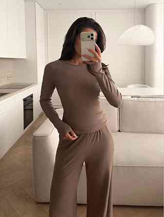 Женский базовый костюм двойка: лонгслив и штаны вискоза Мокко, 48/50 Одесса