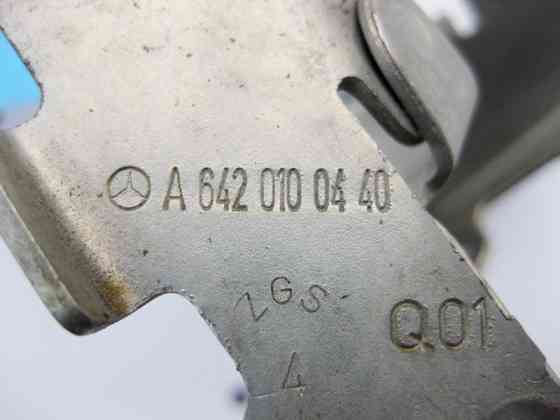 Mercedes-Benz  A6420100440 Кронштейн датчика диференціального тиску для двигуна OM642 V6 3.0 cdi ML W164 GL X164 C-Class W204 Одесса