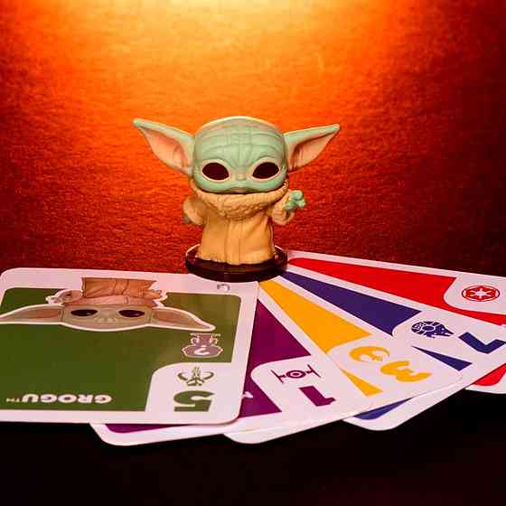 Настільна гра з картками Funko Something Wild – Мандалорець: Ґроґу Дніпро