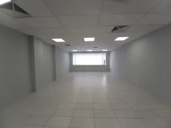 Офіс з гарним ремонтом, 5 поверх Самий центр міста (вул Шевченка) Дніпро