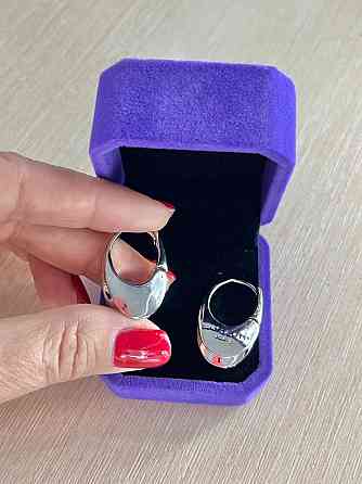 Сережки Saint Laurent у білому золоті Одеса