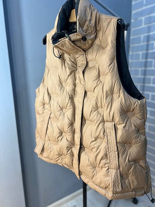 Жилет жіночий A-N 7025 стеганий серця подовжений оверсайз без капюшона, карамель, 44 Одеса - фото 6
