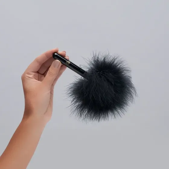 Мітелка YESforLOV CARESSING FEATHER Львів