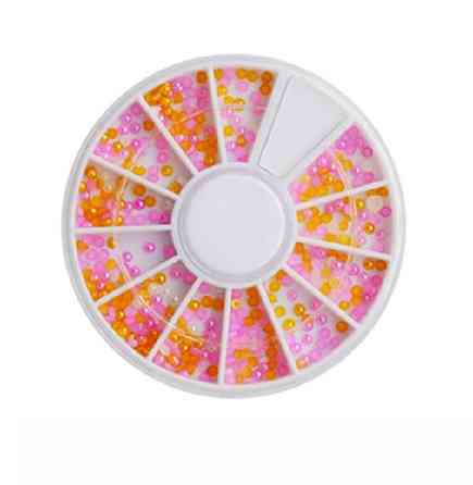 Різнокольорові стрази на нігті Київ