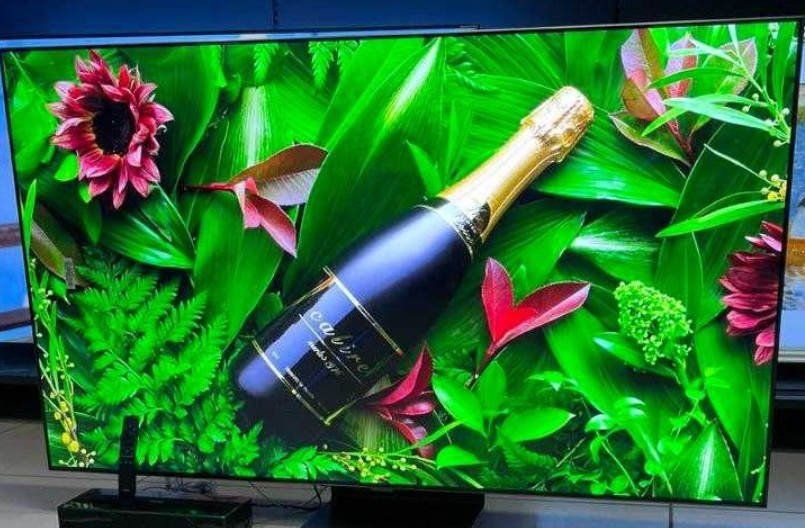 Телевизор Безрамный: 65