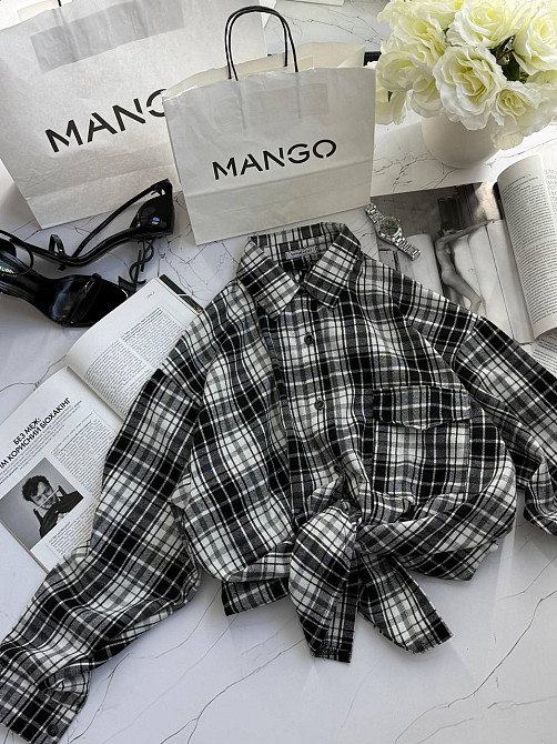 Жіноча тепла оверсайз сорочка в клітинку на ґудзиках кашемір Чорний Одеса - фото 6