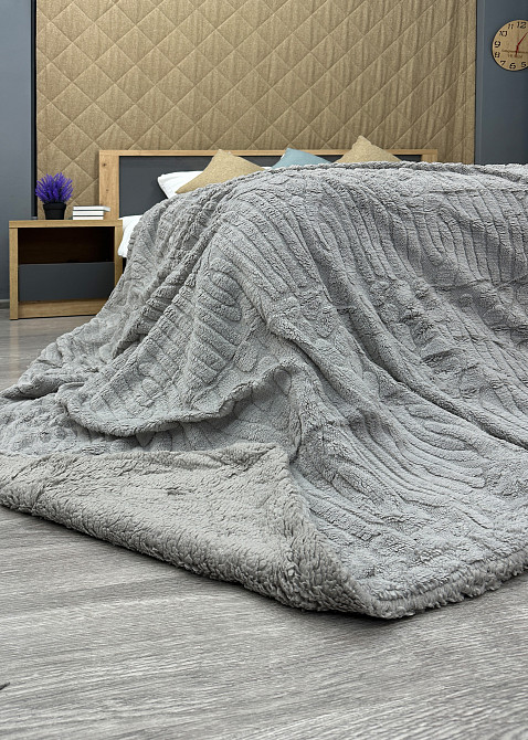 Плед 200х230 см (+-10см) на овчине 