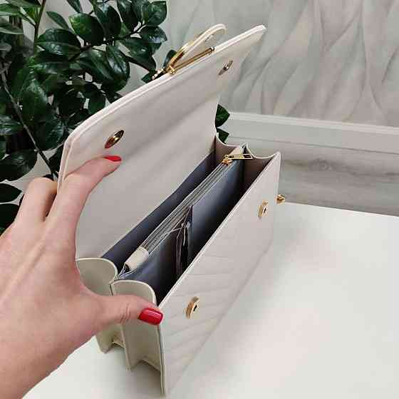 Брендова жіноча сумка. Жіноча сумка маленька через плече. Київ