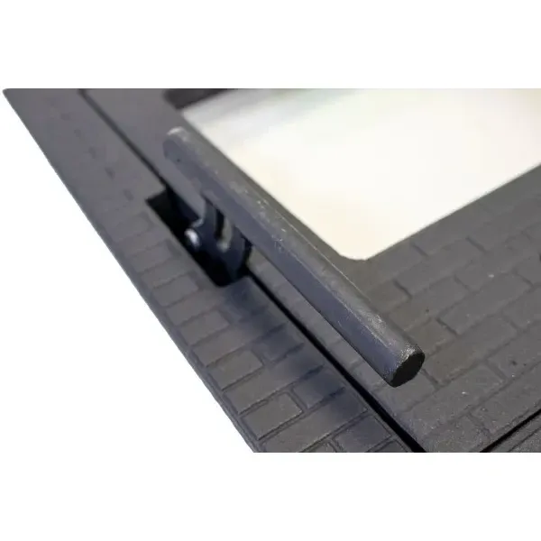 Дверца чугунная топочная каминная 