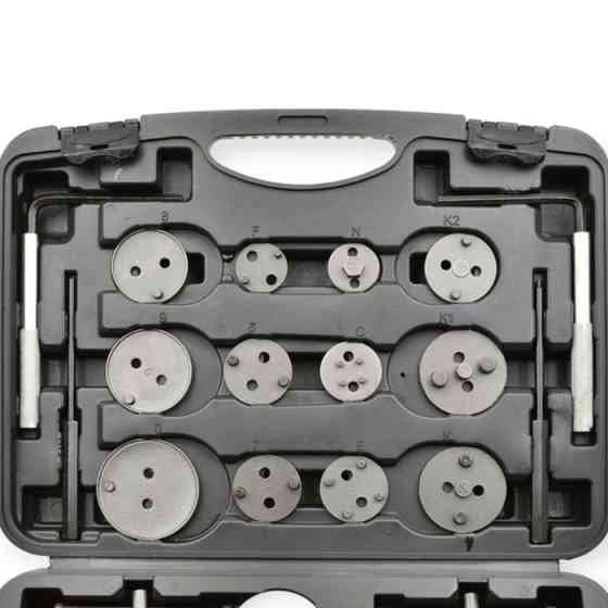 Набор съёмников тормозных цилиндров 35 шт 2 воротка с прав. и левой резьбой Мукачево