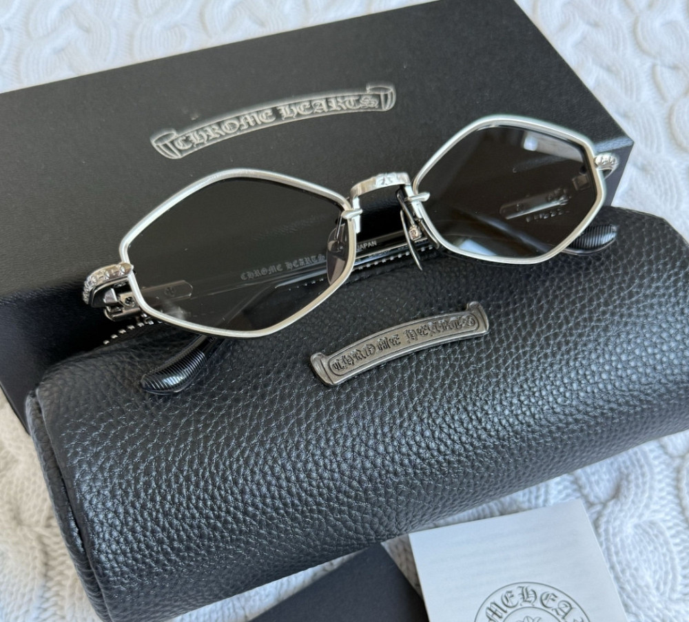 Сонцезахисні окуляри Chrome Hearts Київ - фото 8