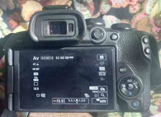 Фотокамера Canon R10 Киев