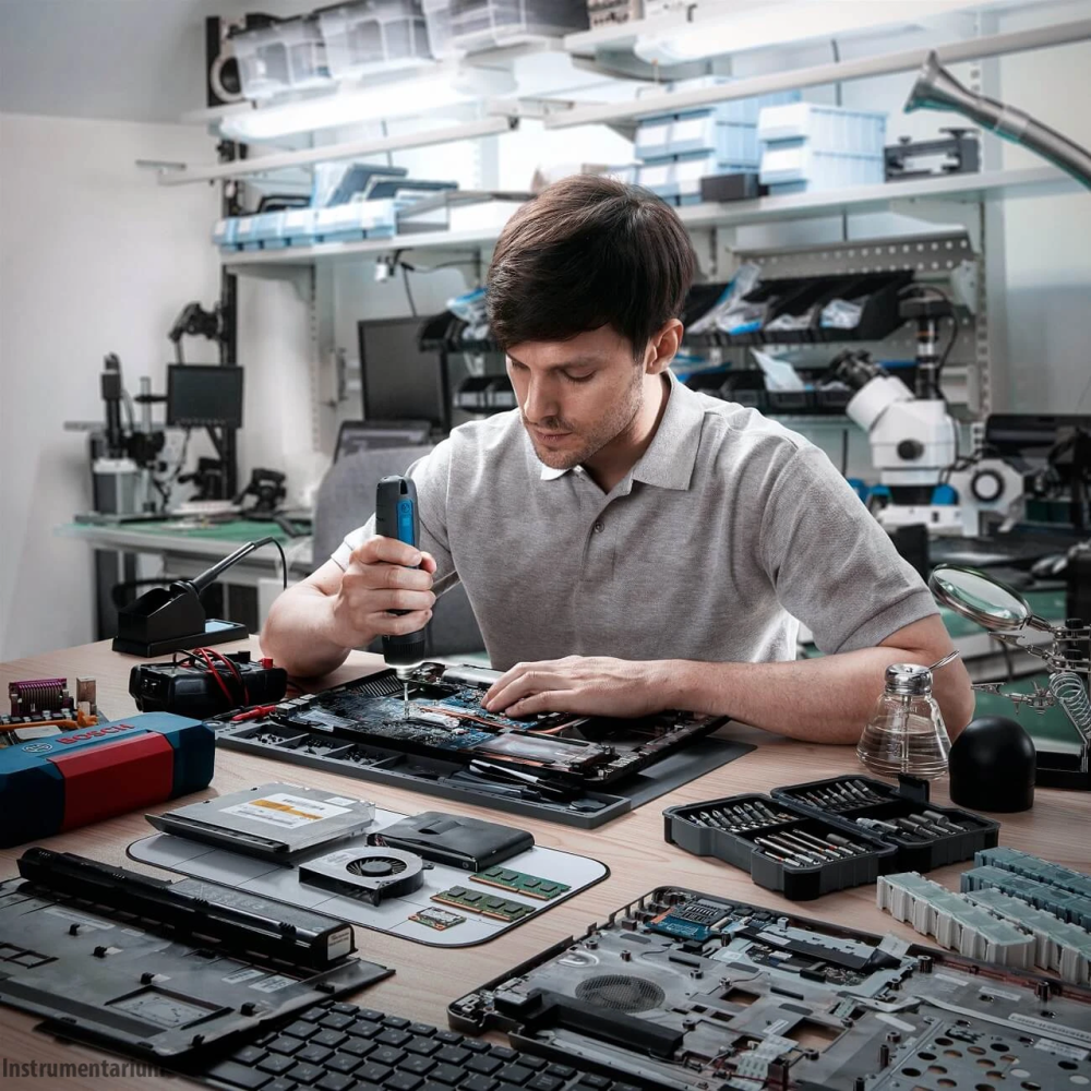 Професійна акумуляторна викрутка Bosch Professional GO 3 в кейсі з набором насадок Київ - фото 7