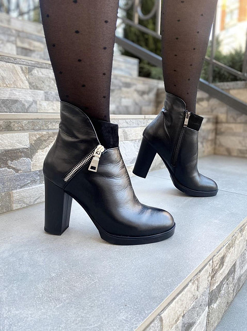 Черевики жіночі D and V чорні натуральна шкіра висота каблука 9см розмір 40 (1221) Коломия - фото 4