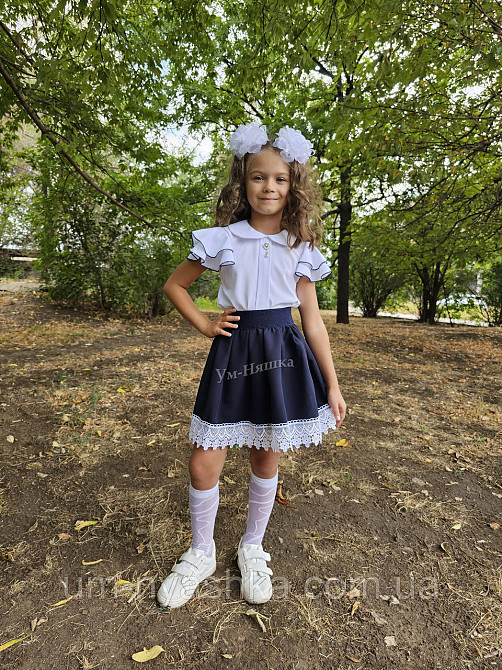 Шкільна спідниця з білим мереживом на 116-134 Кривий Ріг - фото 3