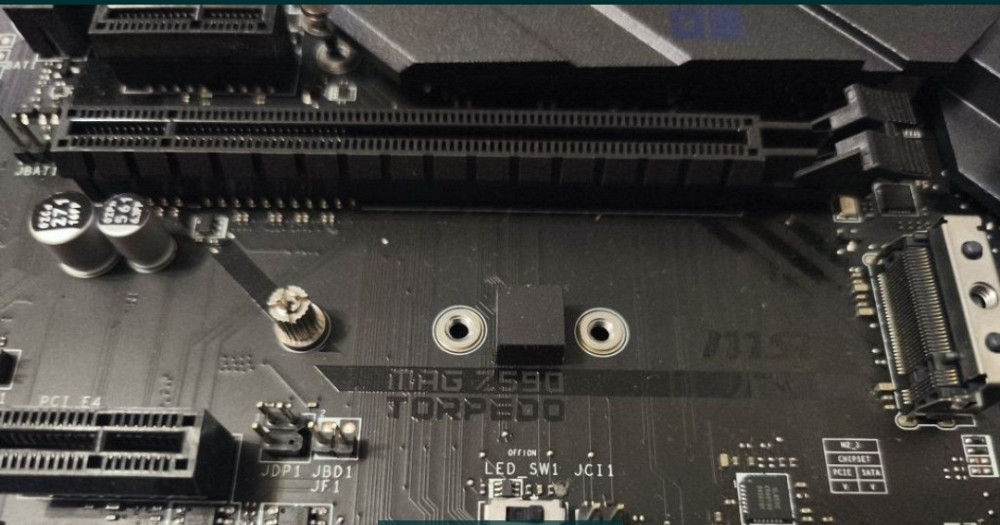 Материнская Плата 1200 сокет Msi Z590 MAG torpedo + core I7-11700K. Киев - изображение 1