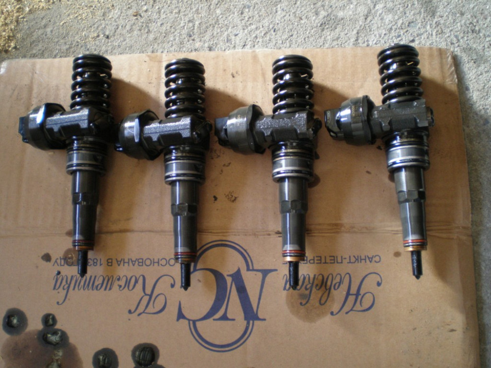 Форсунка VW T5 2.5 tdi 2003-2010 Ковель - изображение 1