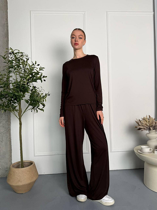 Женский базовый повседневный костюм из легкой вискозы Шоколад Одесса - изображение 1