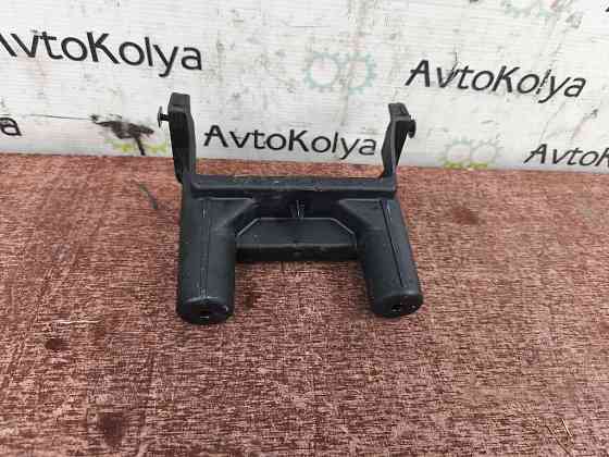 Кронштейн консолі / підлокотника Mercedes Citan 2012-2020 (8200566814) Ковель