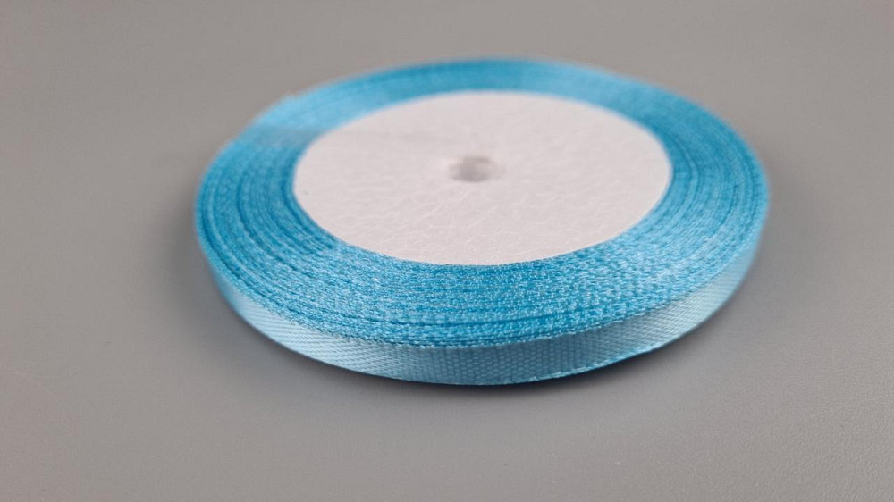 Стрічка атласна для повітряних куль і подарунків 0,6 см (23 метри) блакитна (1 пачка) Харків - фото 1