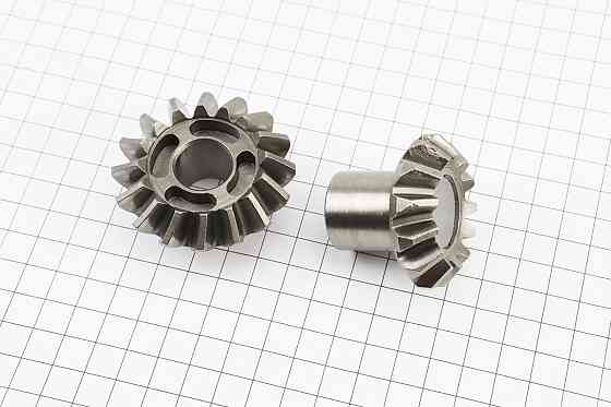 УЦІНКА Черв'якова пара реверса 16Т/13Т (дефект лиття зубів, див. фото) Киев