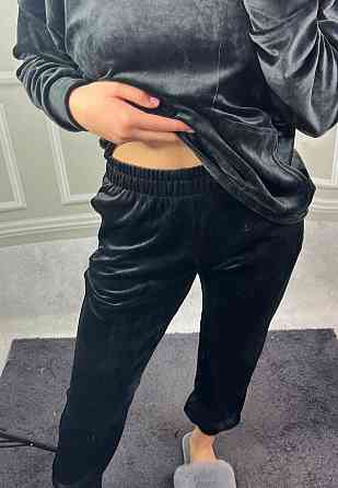 Женский велюровий костюм с капюшоном Черный XS Харьков