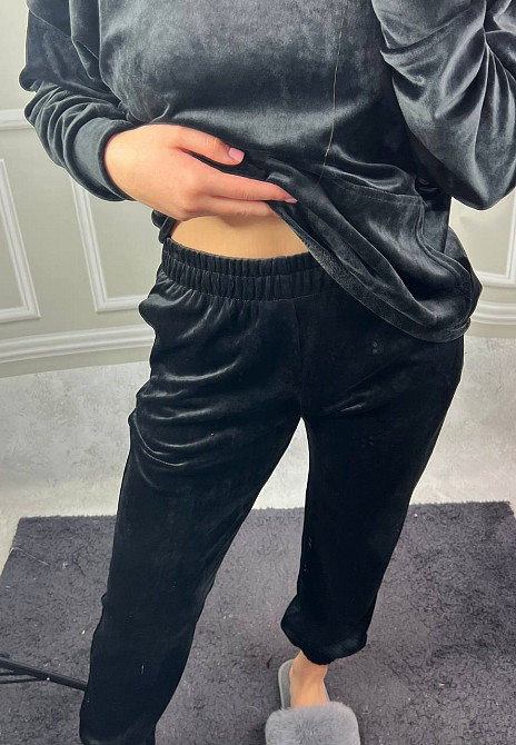 Женский велюровий костюм с капюшоном Черный XS Харьков - изображение 3