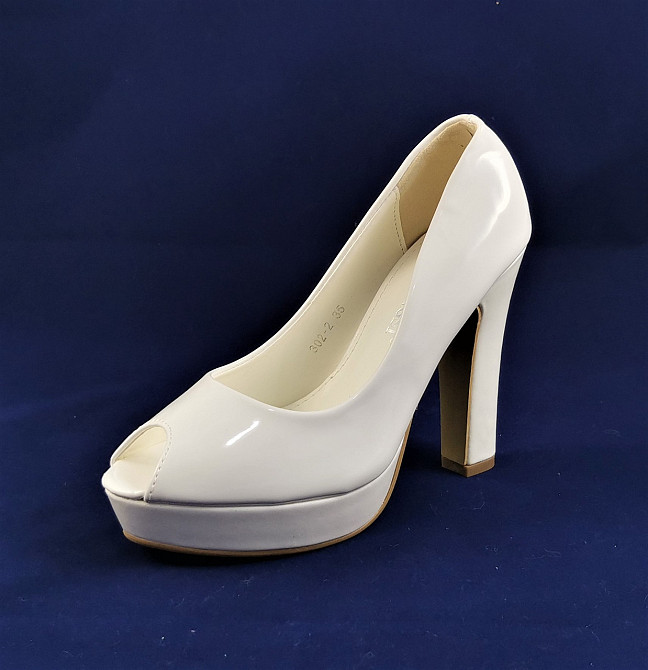 Жіночі Білі Туфлі на Кабуці Лакові моделі (розміри: 37) - 02-2 Дніпро - фото 6