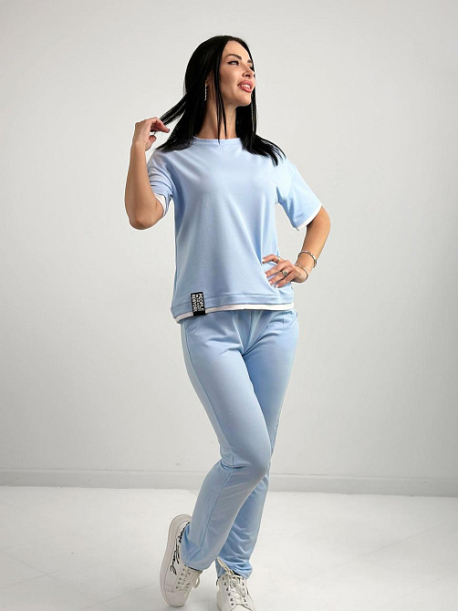 Летний трикотажный костюм-двойка 