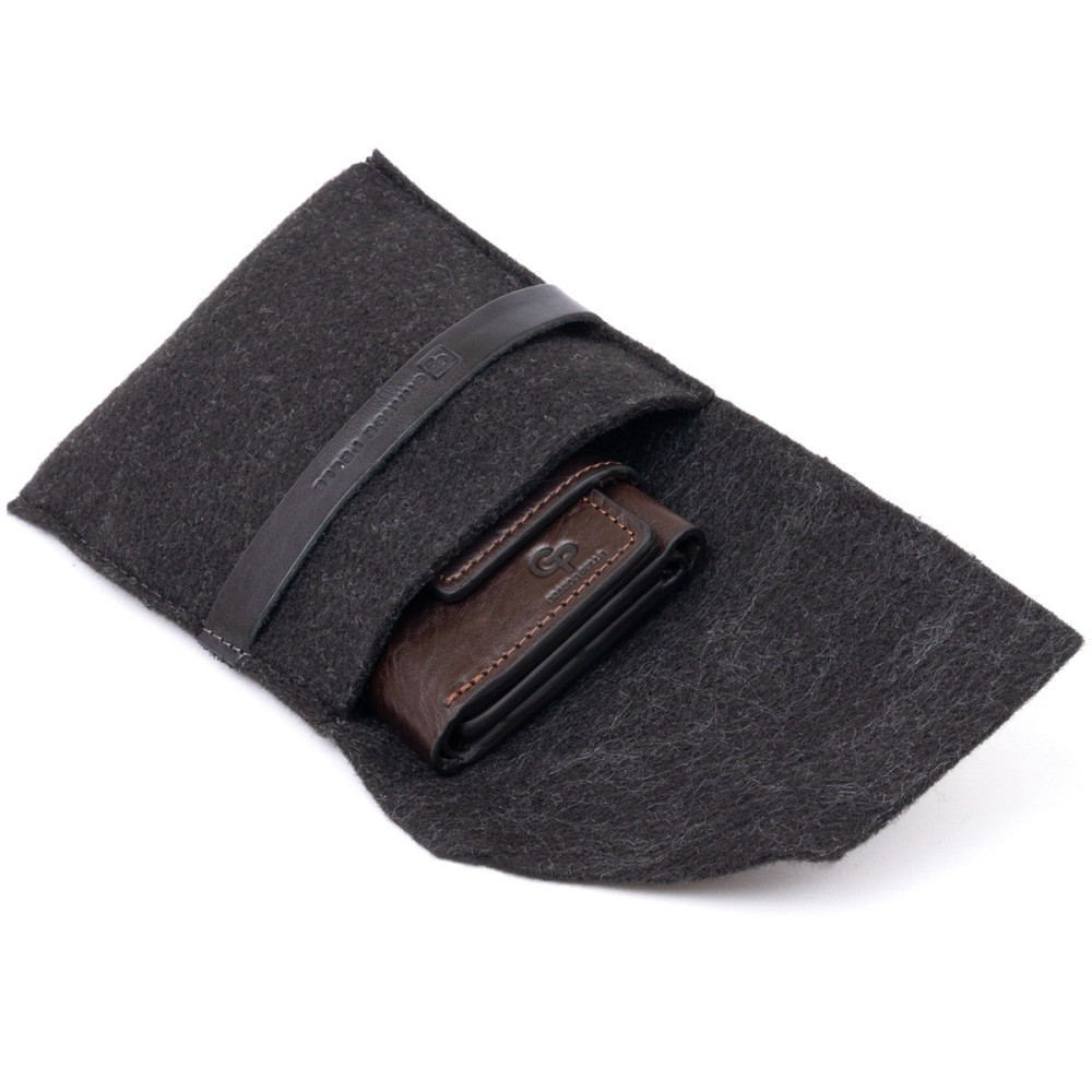 Портмоне вертикальное с хлястиком на магните на одно отделение GRANDE PELLE 11305 Коричневое Киев - изображение 8