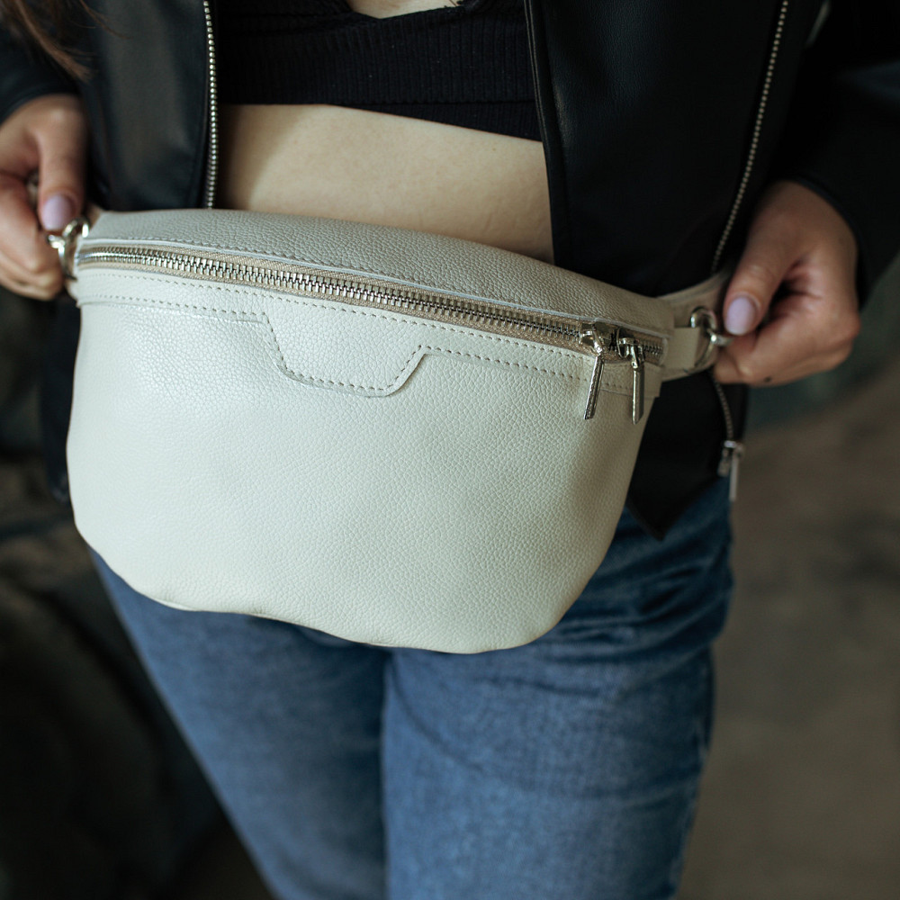 Жіноча шкіряна бананка, сумка з натуральної бежевої шкіри, стильна і гарна жіноча сумочкаMasterSem Київ - фото 1