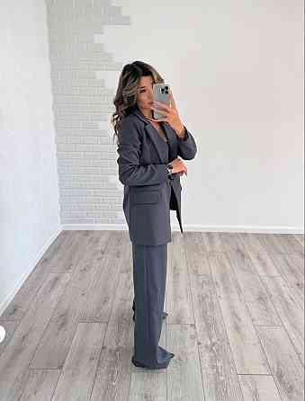 Женский стильный классический костюм двойка, костюмка Графит, 46/48 Одесса