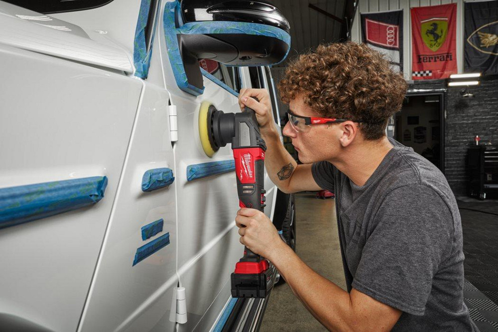 Машина полировальная эксцентриковая аккумуляторная MILWAUKEE, M18 FUEL FROP15-502X, O125мм (+заряд.устройства, 2 аккум.Х 5Ач, HDкейс) Одесса - изображение 10