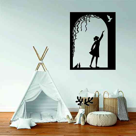 Декоративное настенное Панно «Девочка и голубь» Декор на стену 110*86 см, Черный Киев